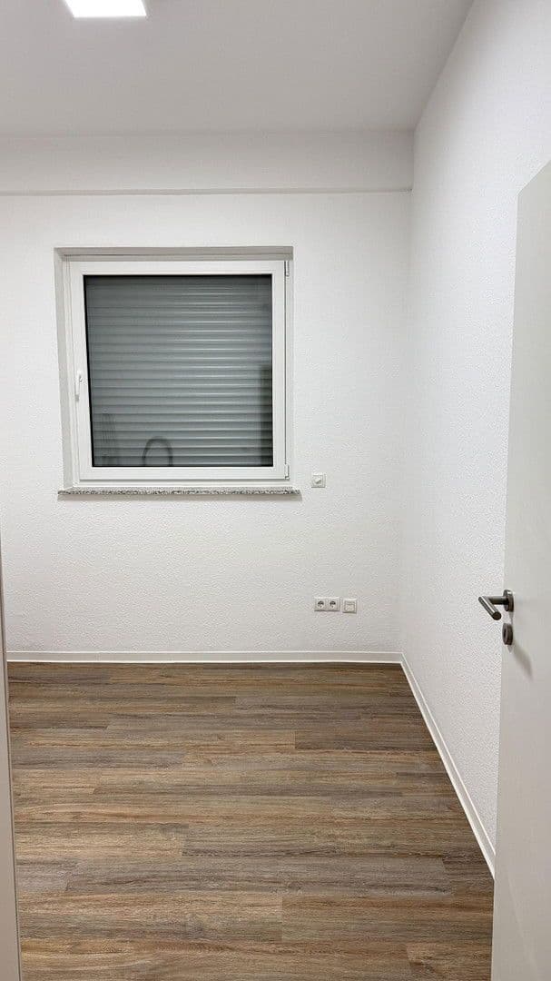 Pronájem bytu 5+1 117 m², Andernach, Porýní-Falc Pronájem bytu 5+1 117 m², Andernach, Porýní-Falc