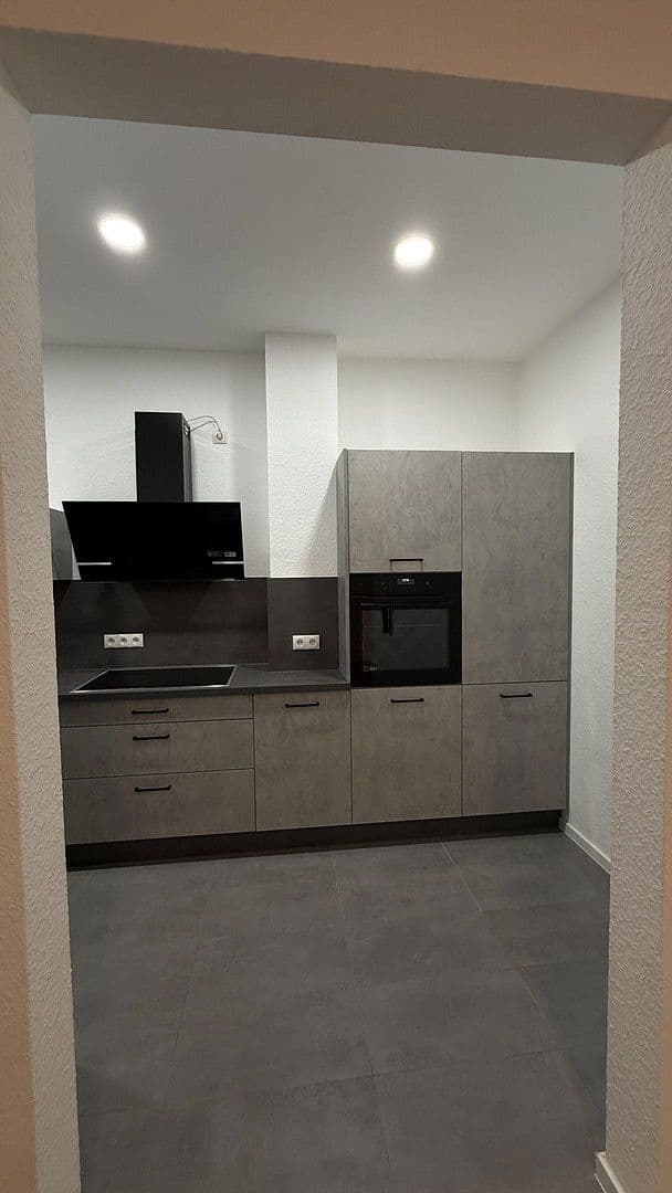 Pronájem bytu 5+1 117 m², Andernach, Porýní-Falc Pronájem bytu 5+1 117 m², Andernach, Porýní-Falc