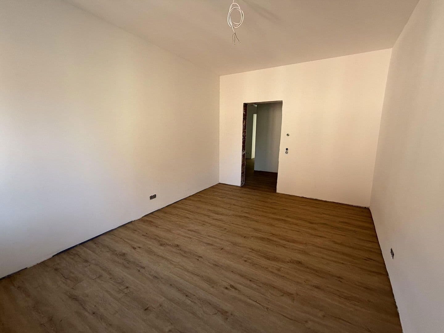 Pronájem bytu 3+1 100 m², Hauptstraße 42, Volkach, Bavorsko Pronájem bytu 3+1 100 m², Hauptstraße 42, Volkach, Bavorsko