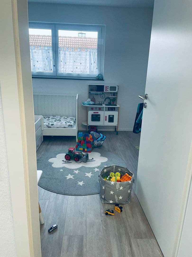 Pronájem bytu 3+1 80 m², Kirchberg an der Murr, Bádensko-Württembersko Pronájem bytu 3+1 80 m², Kirchberg an der Murr, Bádensko-Württembersko