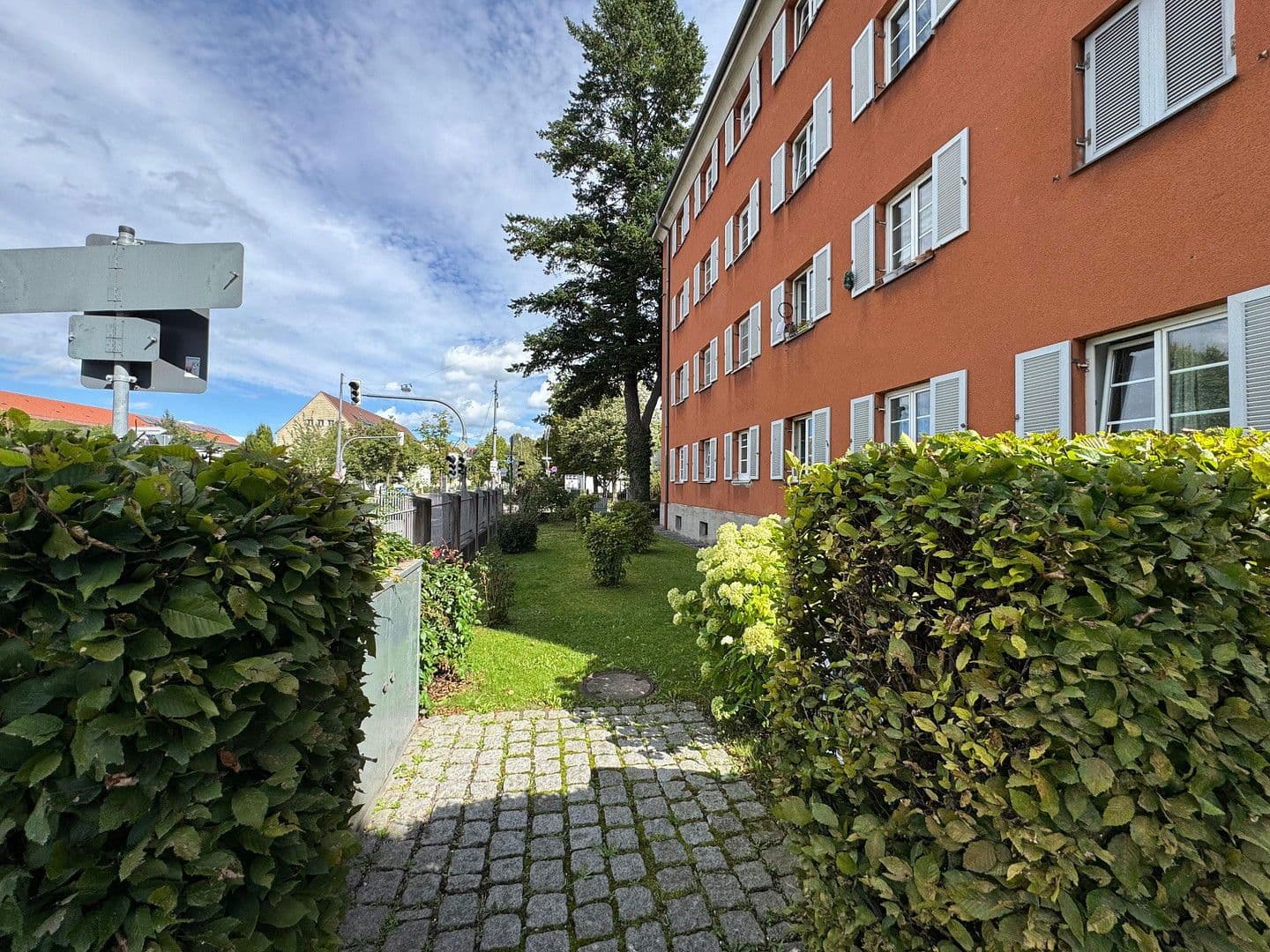 Prodej bytu 3+1 58 m², Niedermayerstraße 12, Landshut, Bavorsko Prodej bytu 3+1 58 m², Niedermayerstraße 12, Landshut, Bavorsko