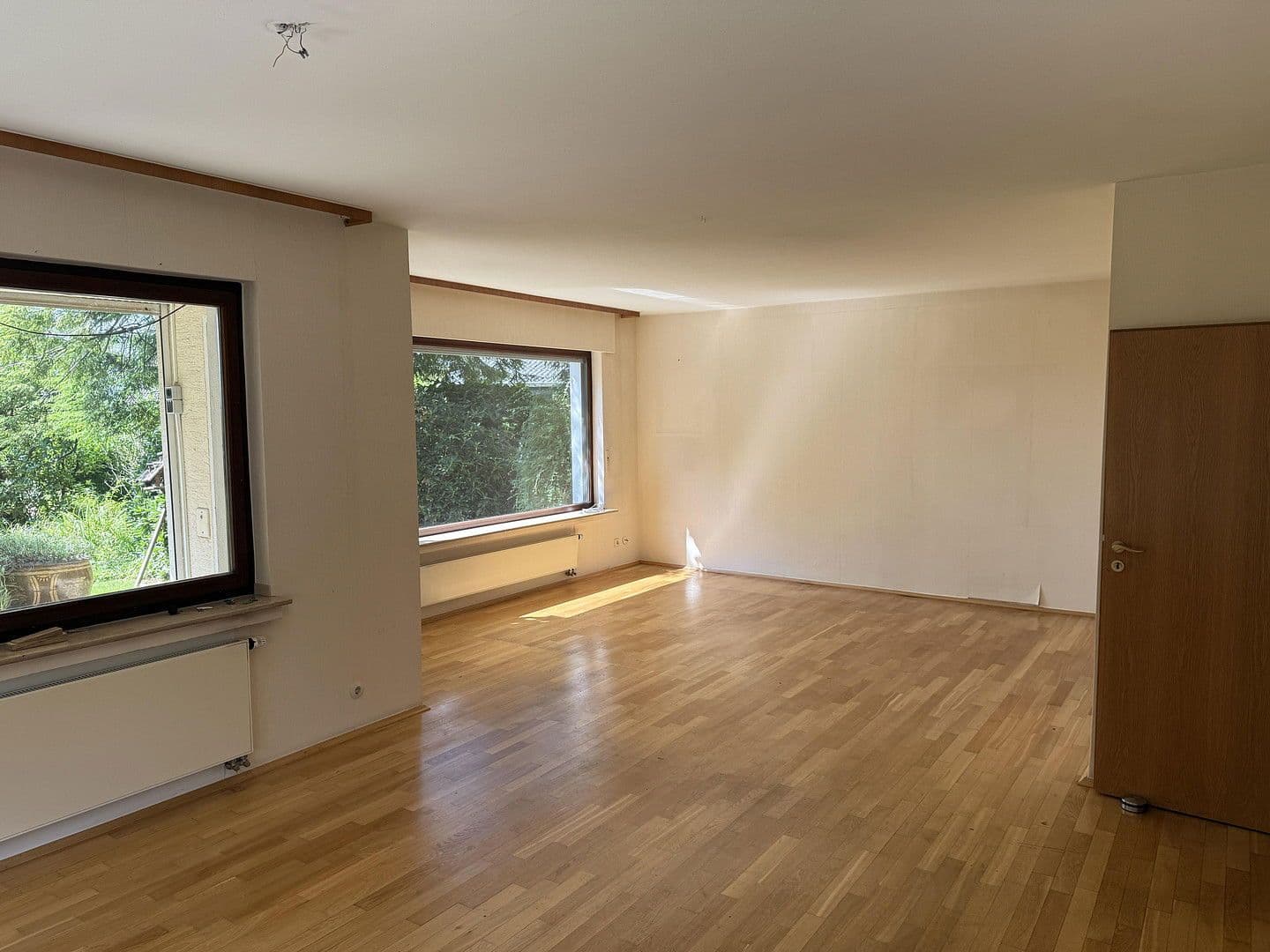 Prodej domu 128 m², pozemek 884 m², Wuppertal, Severní Porýní-Vestfálsko Prodej domu 128 m², pozemek 884 m², Wuppertal, Severní Porýní-Vestfálsko