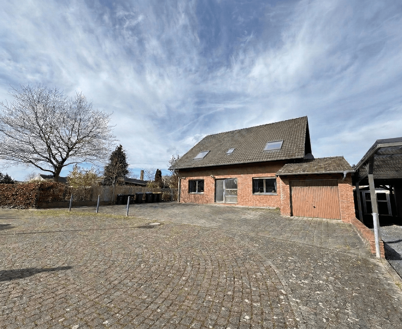 Pronájem bytu 6+1 153 m², Erkelenz, Severní Porýní-Vestfálsko Pronájem bytu 6+1 153 m², Erkelenz, Severní Porýní-Vestfálsko