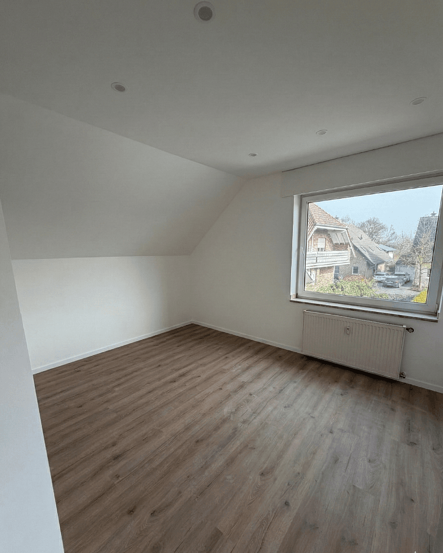 Pronájem bytu 6+1 153 m², Erkelenz, Severní Porýní-Vestfálsko Pronájem bytu 6+1 153 m², Erkelenz, Severní Porýní-Vestfálsko