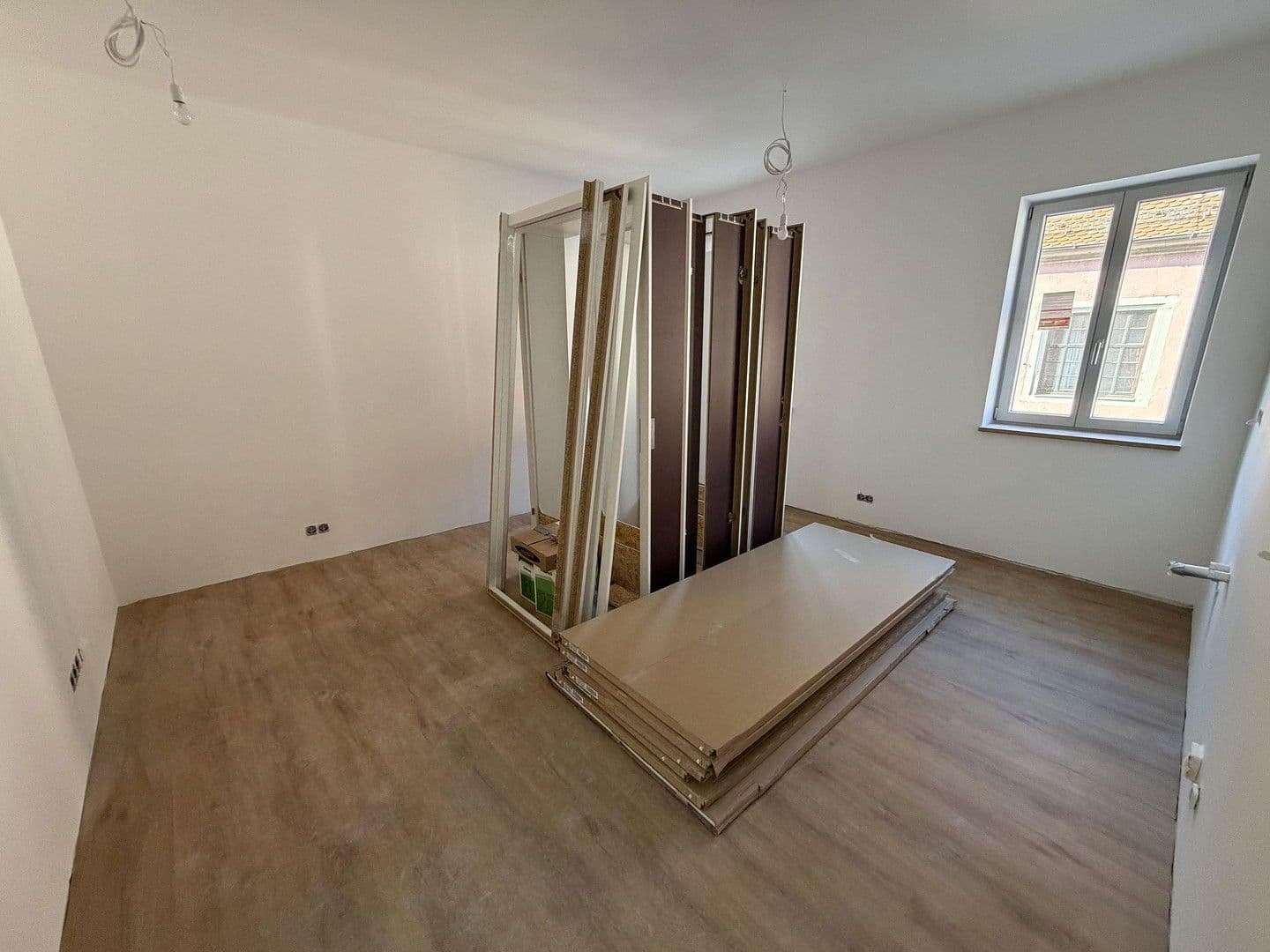 Pronájem bytu 2+1 45 m², Hauptstraße 42, Volkach, Bavorsko Pronájem bytu 2+1 45 m², Hauptstraße 42, Volkach, Bavorsko