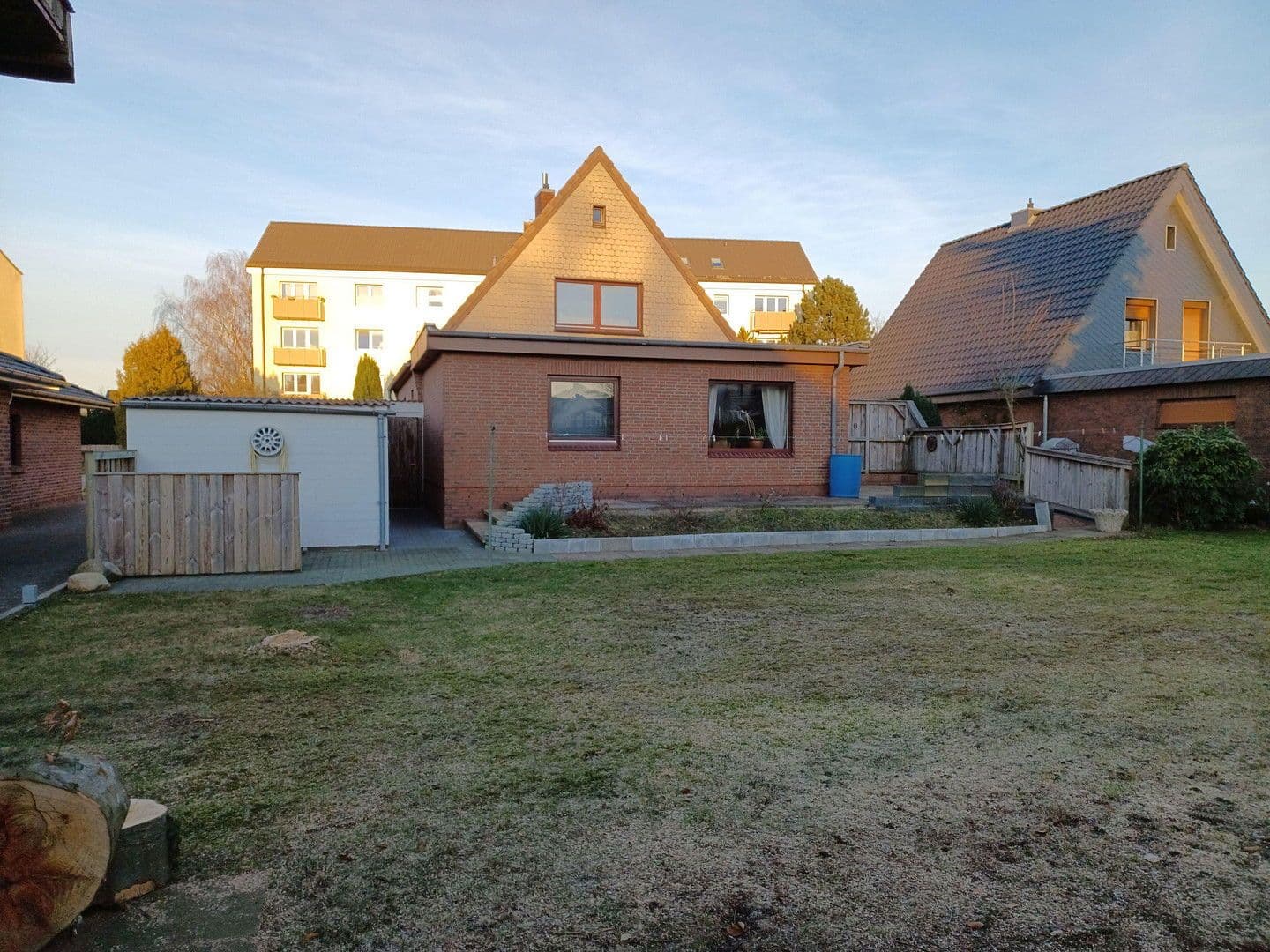 Prodej domu 130 m², pozemek 736 m², Nortorf, Šlesvicko-Holštýnsko Prodej domu 130 m², pozemek 736 m², Nortorf, Šlesvicko-Holštýnsko