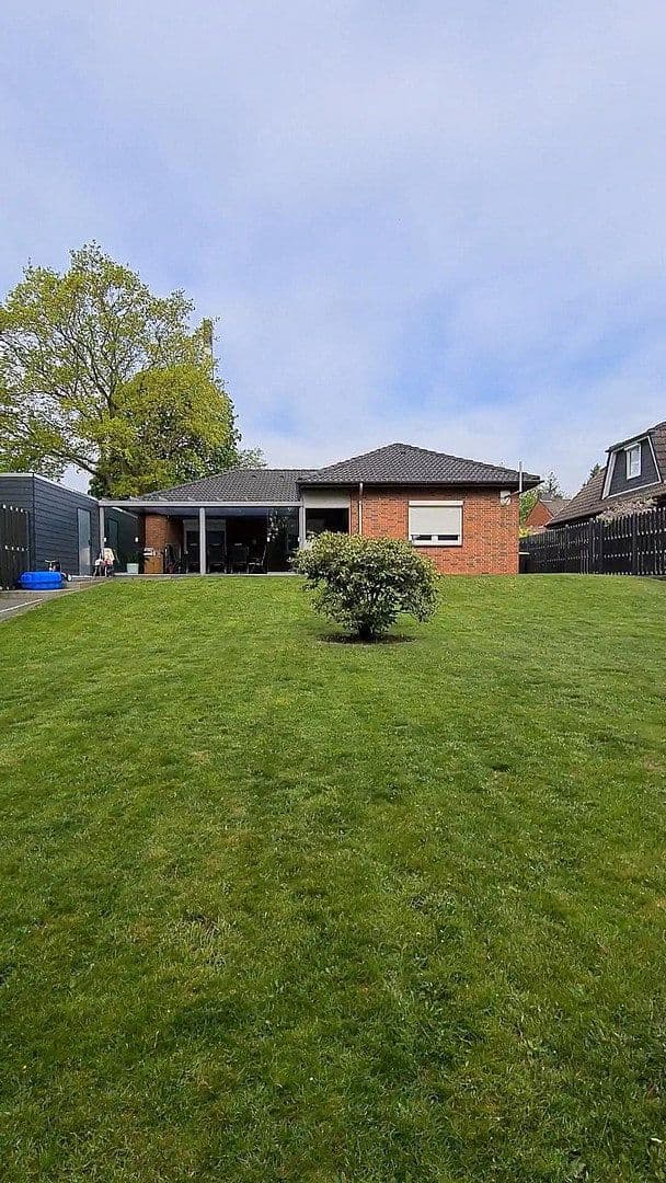 Prodej domu 102 m², pozemek 830 m², Hemmingstedt, Šlesvicko-Holštýnsko Prodej domu 102 m², pozemek 830 m², Hemmingstedt, Šlesvicko-Holštýnsko