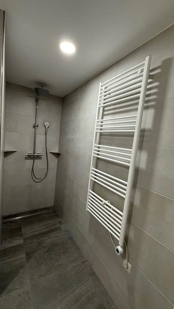 Pronájem bytu 3+1 102 m², Andernach, Porýní-Falc Pronájem bytu 3+1 102 m², Andernach, Porýní-Falc