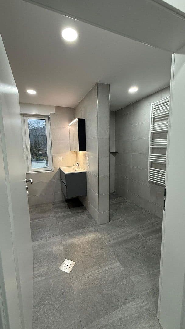 Pronájem bytu 3+1 102 m², Andernach, Porýní-Falc Pronájem bytu 3+1 102 m², Andernach, Porýní-Falc