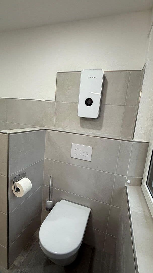 Pronájem bytu 3+1 102 m², Andernach, Porýní-Falc Pronájem bytu 3+1 102 m², Andernach, Porýní-Falc