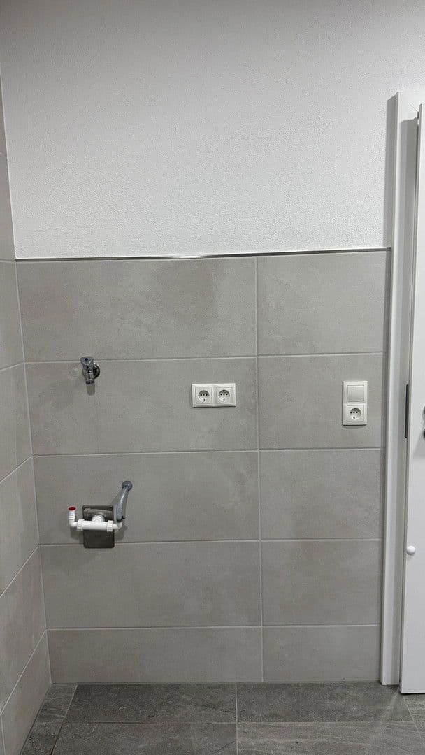 Pronájem bytu 3+1 102 m², Andernach, Porýní-Falc Pronájem bytu 3+1 102 m², Andernach, Porýní-Falc