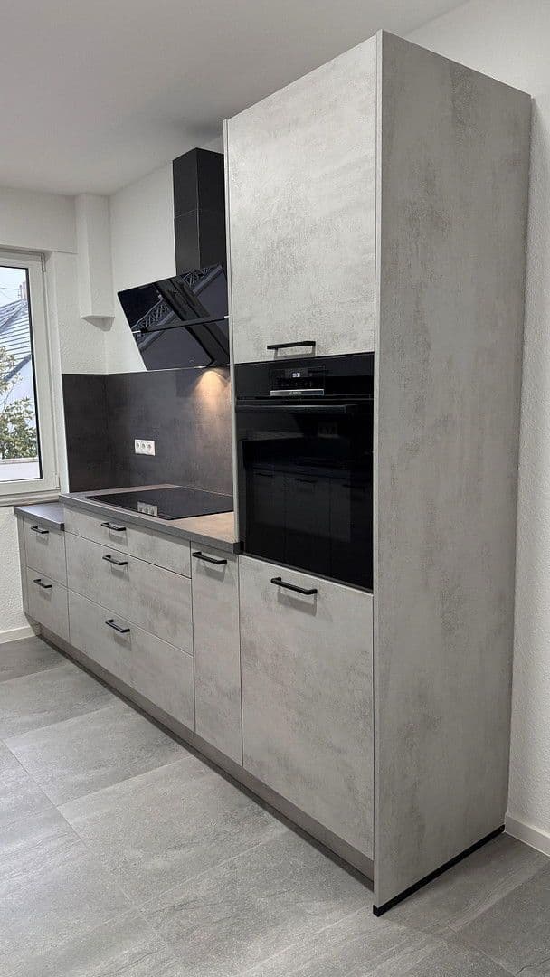 Pronájem bytu 3+1 102 m², Andernach, Porýní-Falc Pronájem bytu 3+1 102 m², Andernach, Porýní-Falc