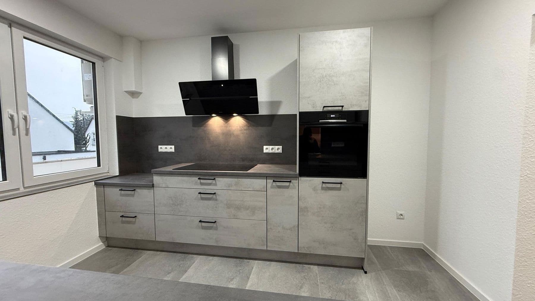 Pronájem bytu 3+1 102 m², Andernach, Porýní-Falc Pronájem bytu 3+1 102 m², Andernach, Porýní-Falc