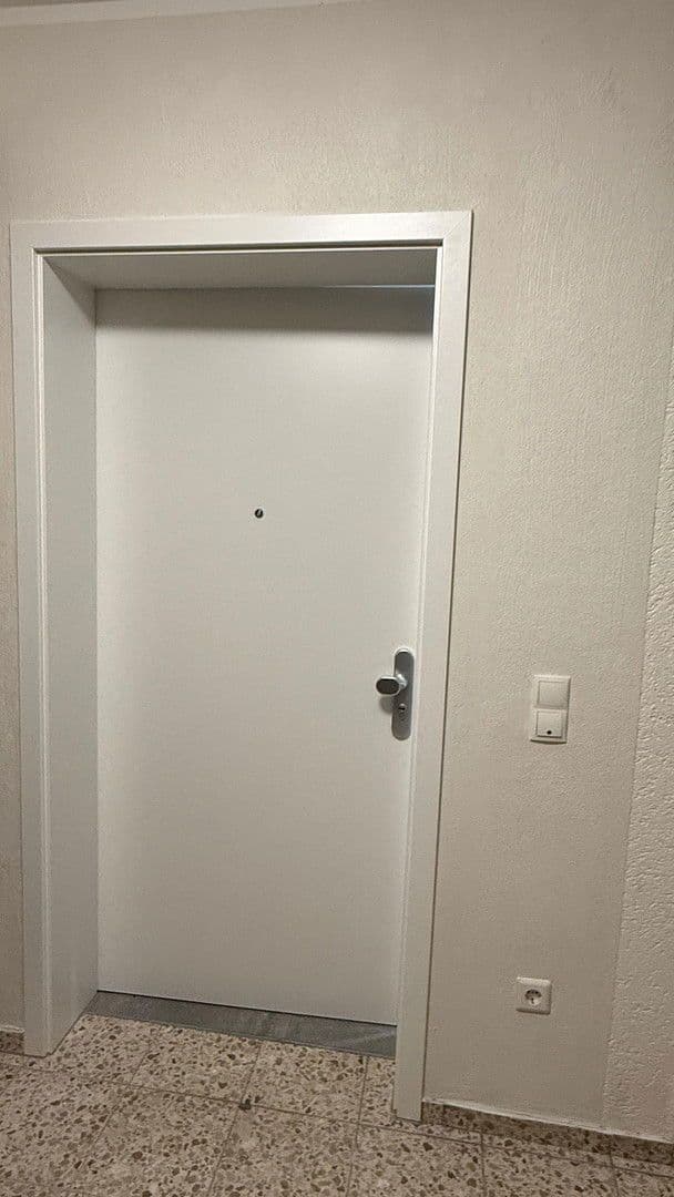 Pronájem bytu 3+1 102 m², Andernach, Porýní-Falc Pronájem bytu 3+1 102 m², Andernach, Porýní-Falc