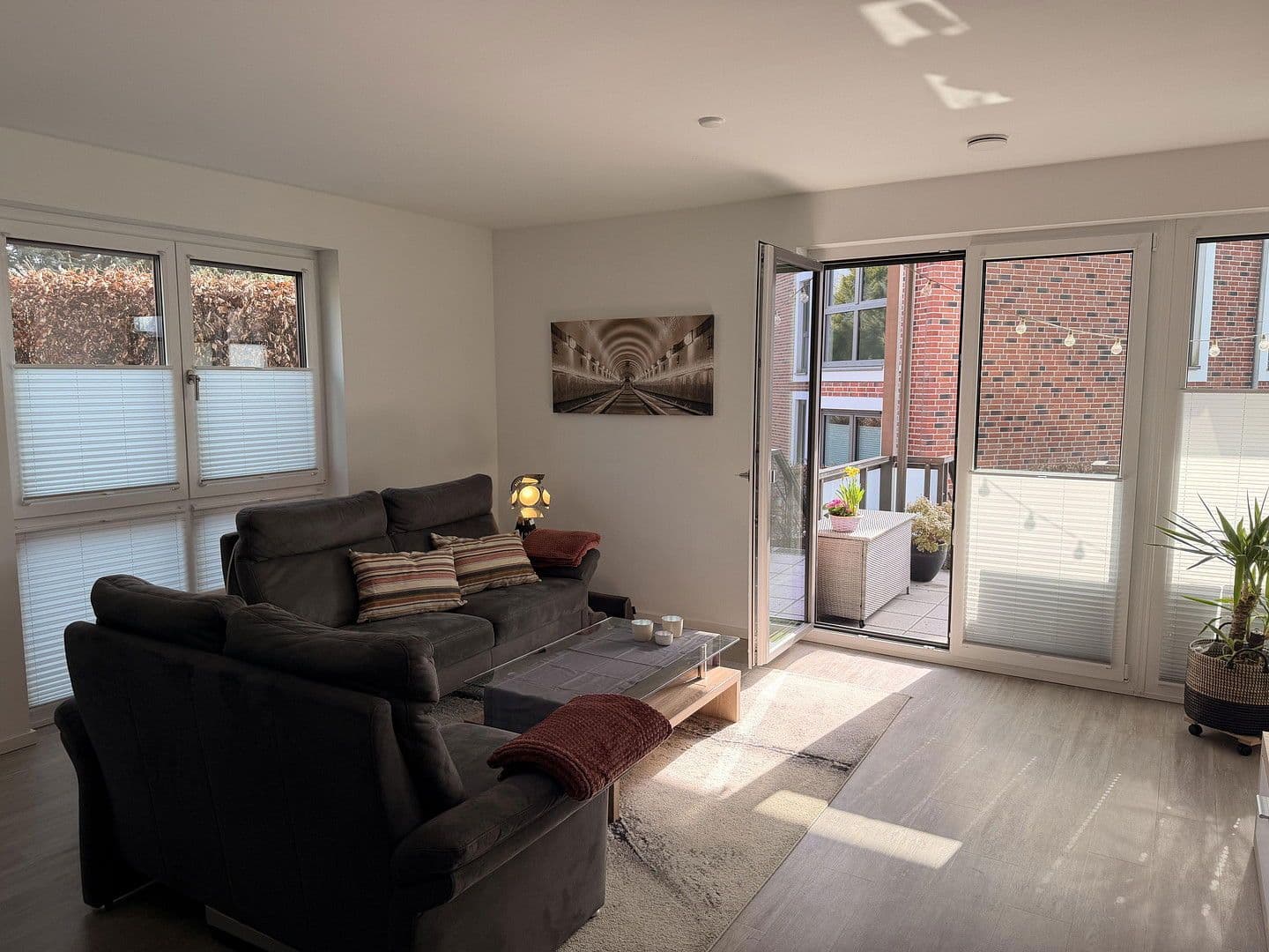 Prodej bytu 3+1 126 m², Ollnsstr. 24b, Elmshorn, Šlesvicko-Holštýnsko Prodej bytu 3+1 126 m², Ollnsstr. 24b, Elmshorn, Šlesvicko-Holštýnsko