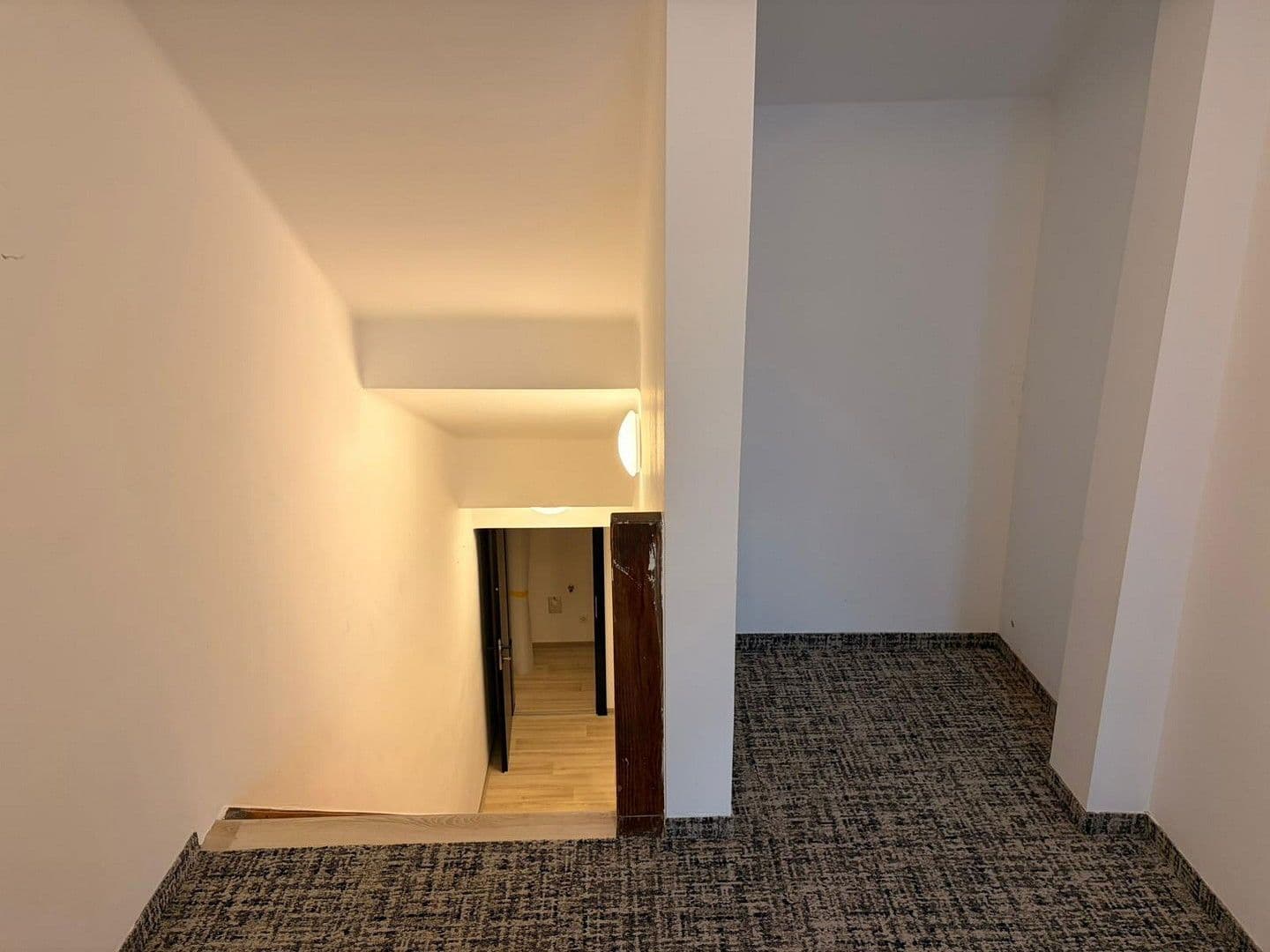 Pronájem kanceláře 55 m², Salurnerstraße 2, Kufstein, Tyrolsko Pronájem kanceláře 55 m², Salurnerstraße 2, Kufstein, Tyrolsko