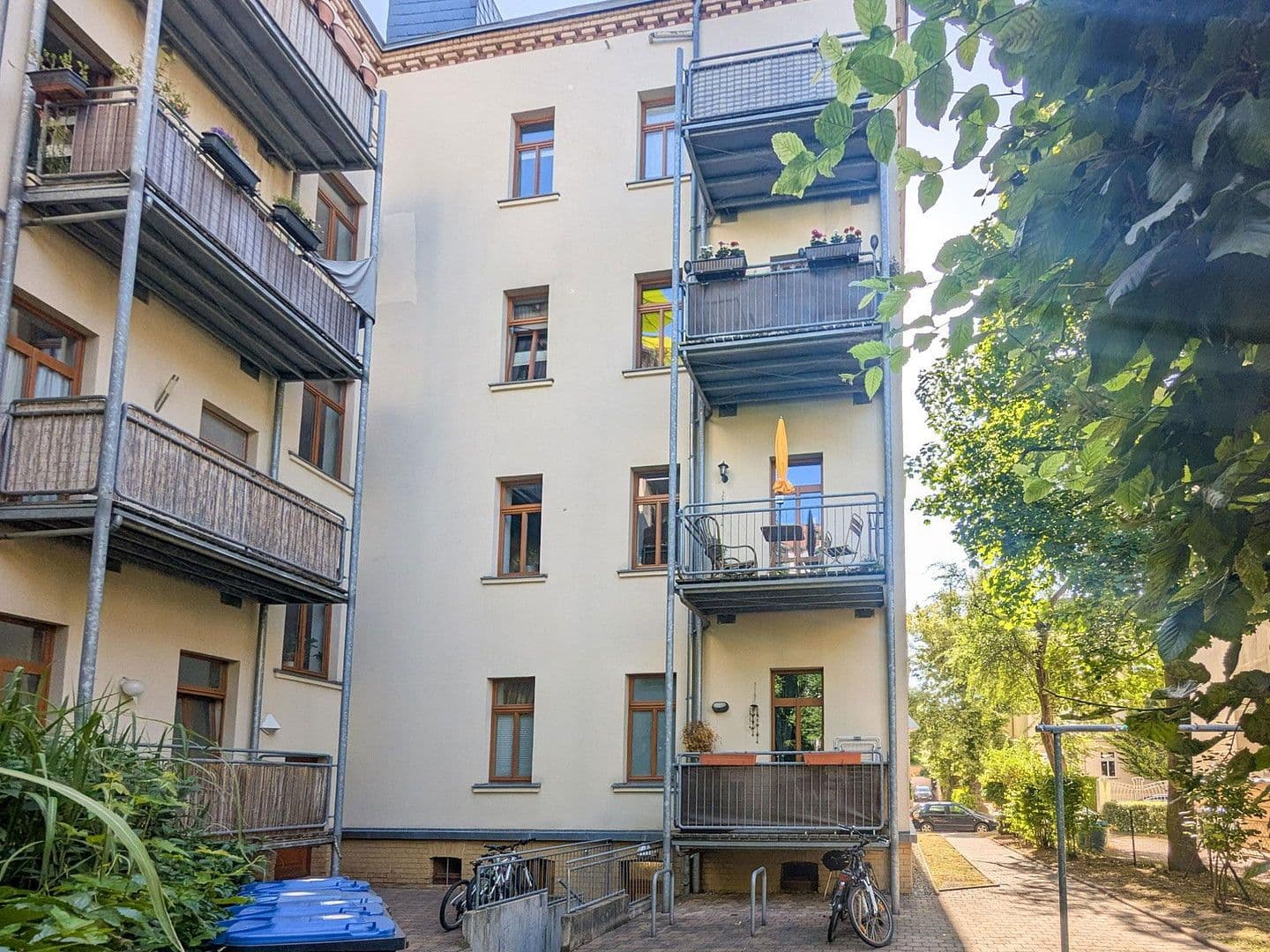 Pronájem bytu 2+1 61 m², Viertelsweg 47, Leipzig, Sasko Pronájem bytu 2+1 61 m², Viertelsweg 47, Leipzig, Sasko