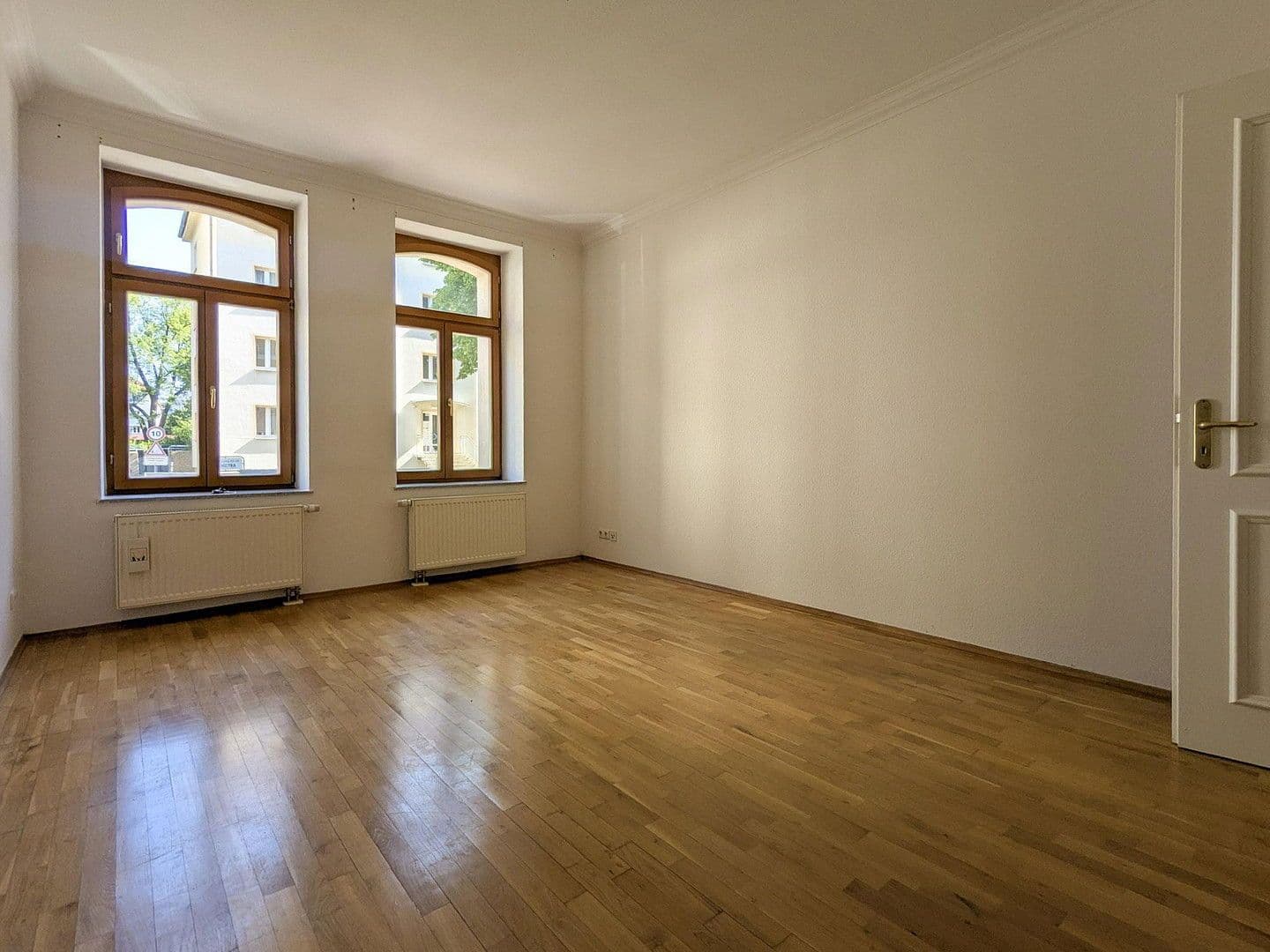 Pronájem bytu 2+1 61 m², Viertelsweg 47, Leipzig, Sasko Pronájem bytu 2+1 61 m², Viertelsweg 47, Leipzig, Sasko