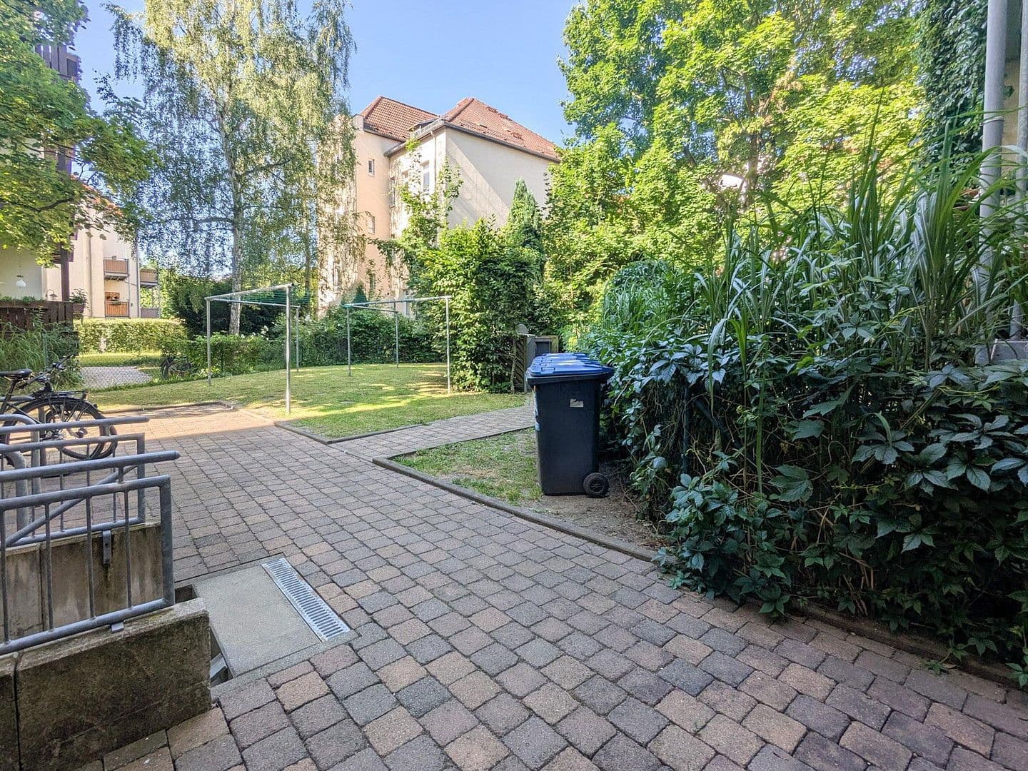 Pronájem bytu 2+1 61 m², Viertelsweg 47, Leipzig, Sasko Pronájem bytu 2+1 61 m², Viertelsweg 47, Leipzig, Sasko