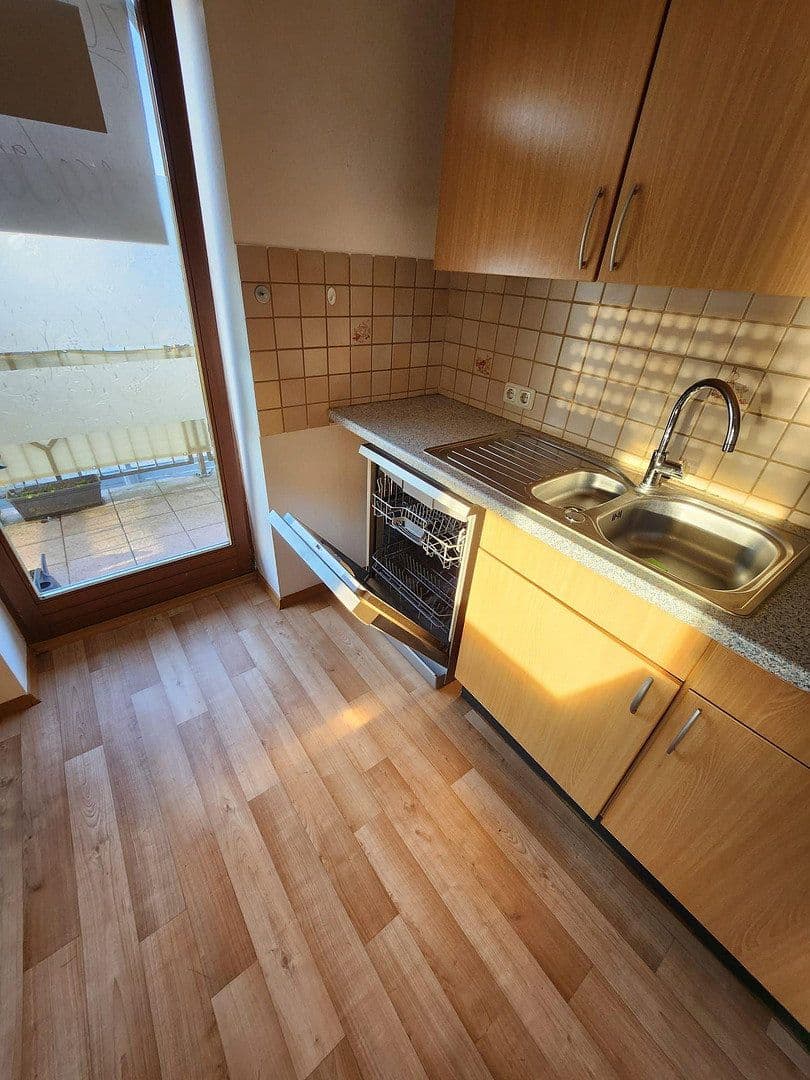 Pronájem bytu 4+1 110 m², Schöllnach, Bavorsko Pronájem bytu 4+1 110 m², Schöllnach, Bavorsko