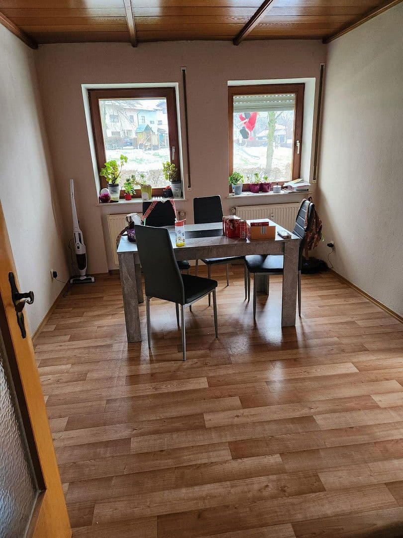 Pronájem bytu 4+1 110 m², Schöllnach, Bavorsko Pronájem bytu 4+1 110 m², Schöllnach, Bavorsko