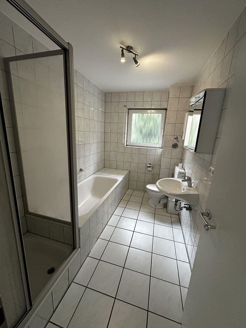 Pronájem bytu 3+1 85 m², Bensheim, Hessen Pronájem bytu 3+1 85 m², Bensheim, Hessen