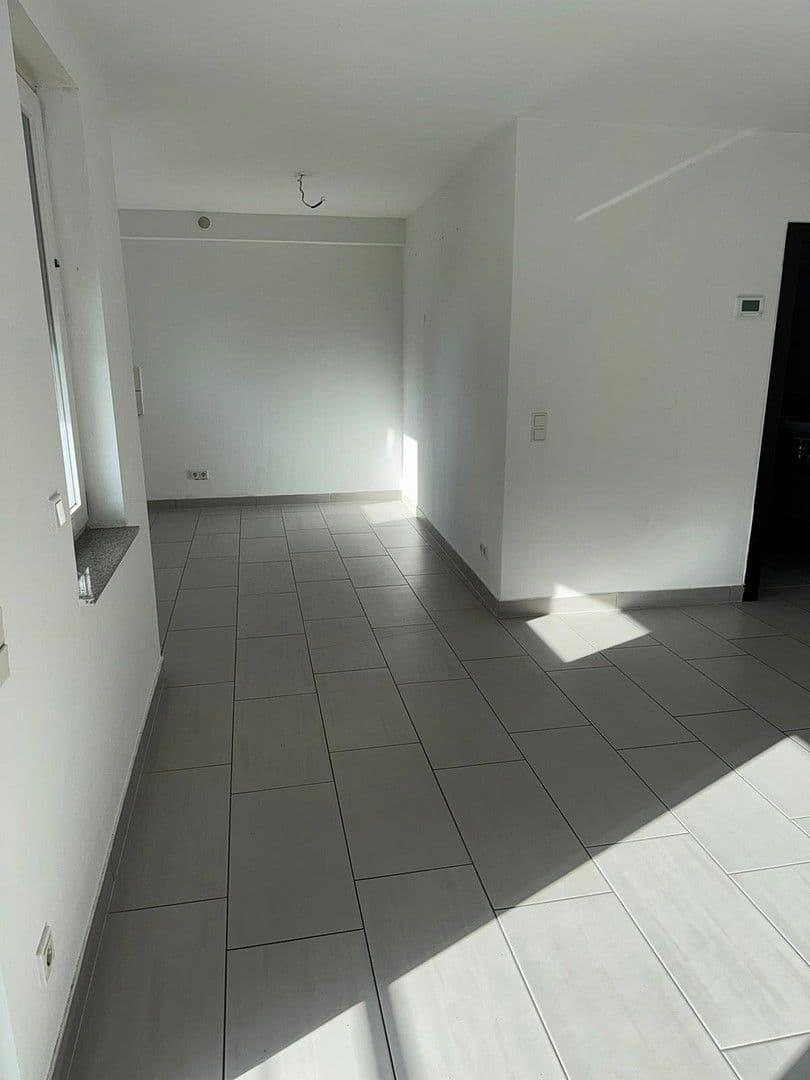 Pronájem bytu 3+1 75 m², Mühlenstraße 12, Nalbach, Země Sársko Pronájem bytu 3+1 75 m², Mühlenstraße 12, Nalbach, Země Sársko