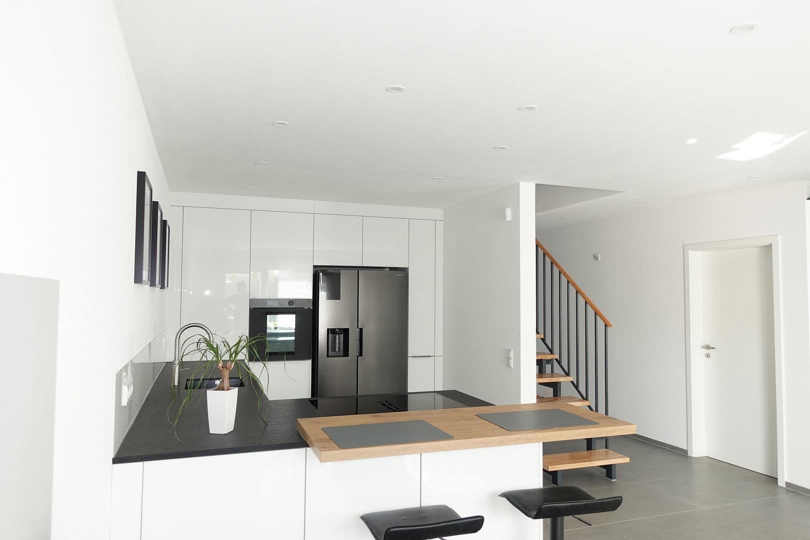 Prodej domu 152 m², pozemek 185 m², Ravensburg, Bádensko-Württembersko Prodej domu 152 m², pozemek 185 m², Ravensburg, Bádensko-Württembersko