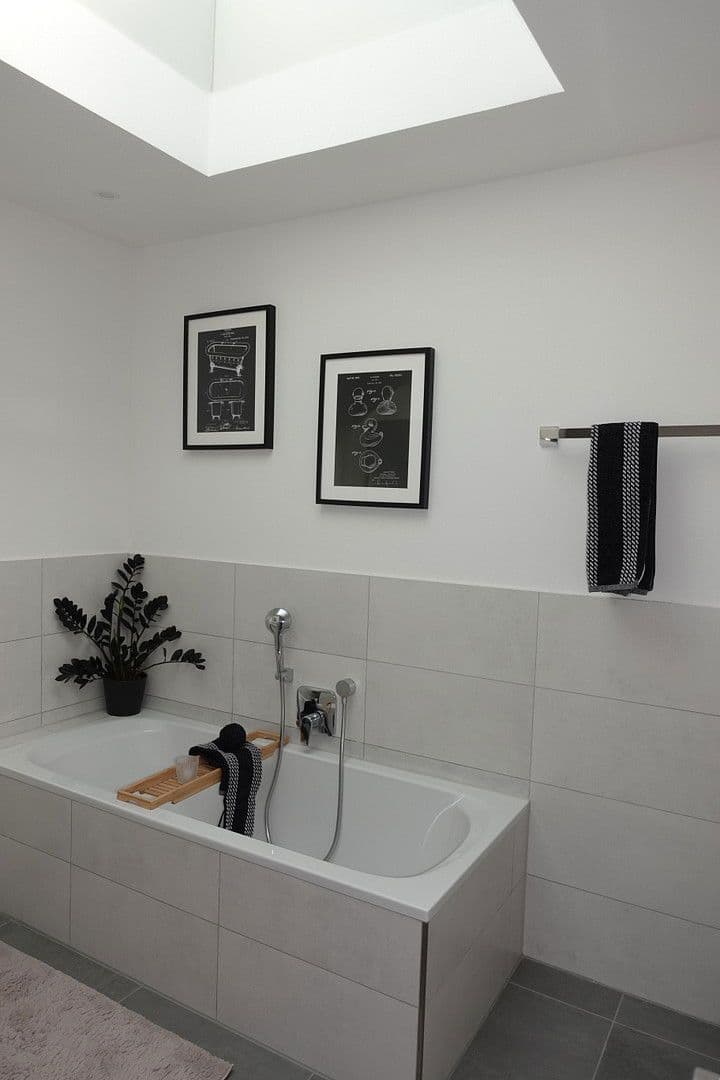 Prodej domu 152 m², pozemek 185 m², Ravensburg, Bádensko-Württembersko Prodej domu 152 m², pozemek 185 m², Ravensburg, Bádensko-Württembersko