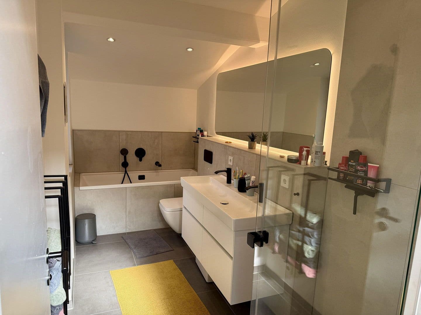 Prodej domu 150 m², pozemek 325 m², Fichteweg 32, Mettmann, Severní Porýní-Vestfálsko Prodej domu 150 m², pozemek 325 m², Fichteweg 32, Mettmann, Severní Porýní-Vestfálsko