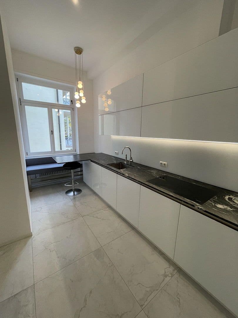 Prodej bytu 4+1 120 m², Mannheim, Bádensko-Württembersko Prodej bytu 4+1 120 m², Mannheim, Bádensko-Württembersko