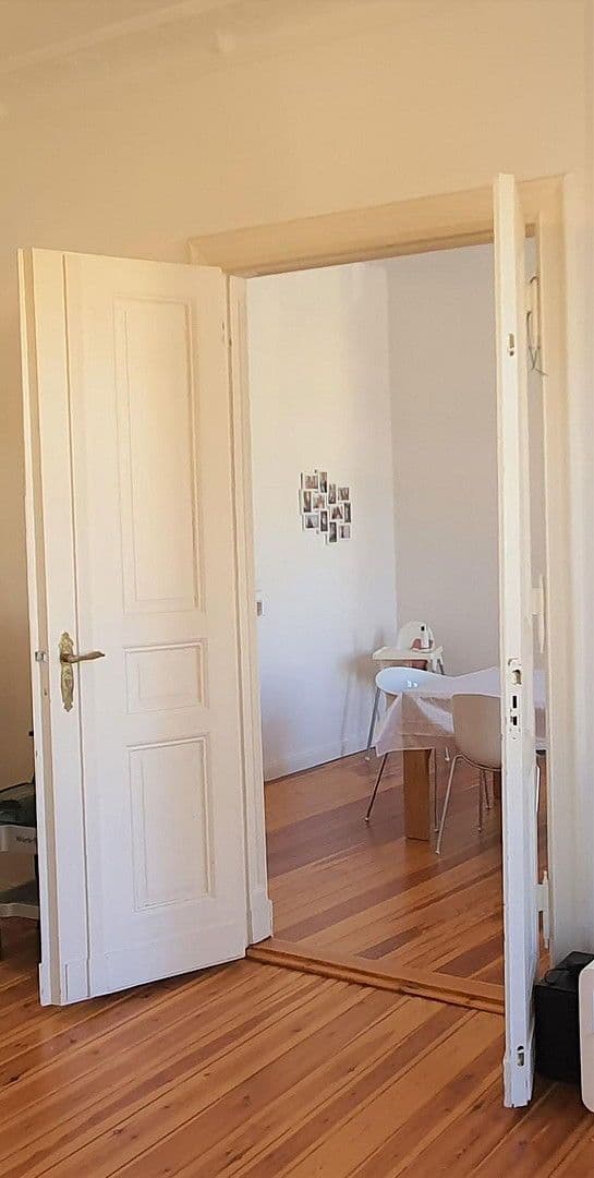 Pronájem bytu 7+1 200 m², Berlin, Berlín Pronájem bytu 7+1 200 m², Berlin, Berlín