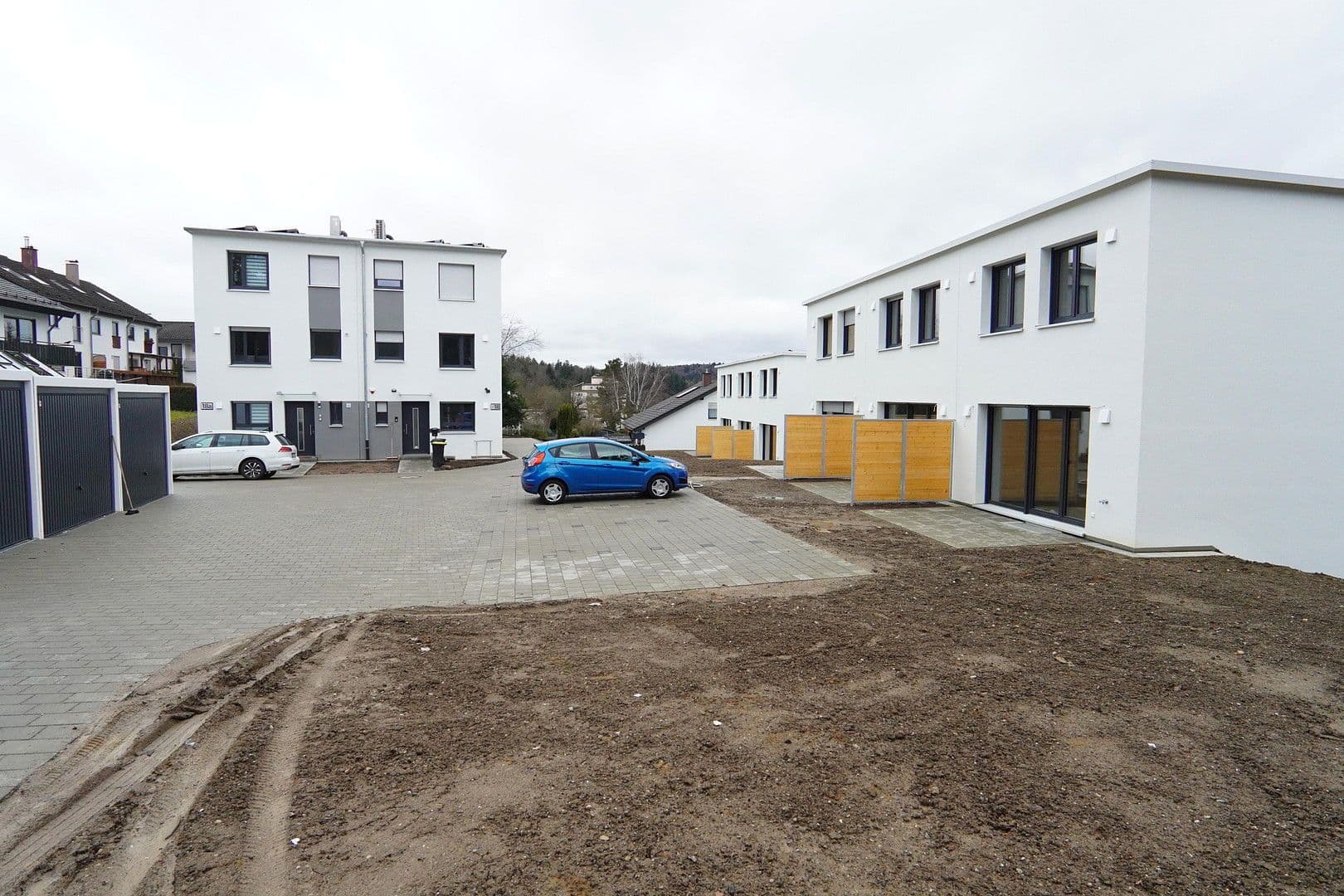 Pronájem bytu 1+1 25 m², Hölderlinstraße 26d, Pforzheim, Bádensko-Württembersko Pronájem bytu 1+1 25 m², Hölderlinstraße 26d, Pforzheim, Bádensko-Württembersko