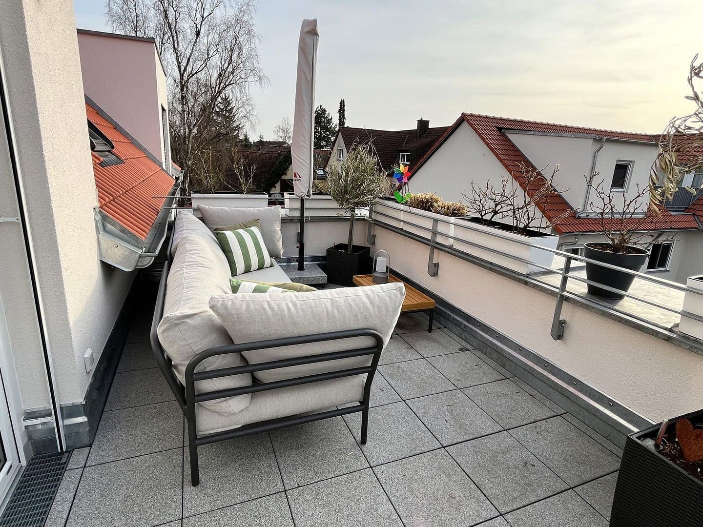 Prodej bytu 5+1 144 m², Lindenplatz 12a, Nürnberg, Bavorsko Prodej bytu 5+1 144 m², Lindenplatz 12a, Nürnberg, Bavorsko