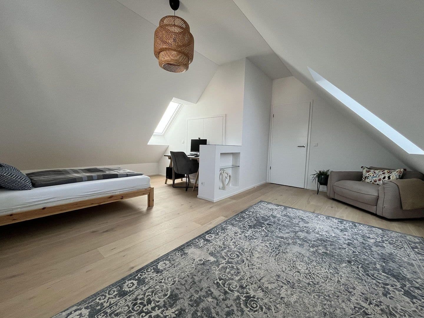 Prodej bytu 5+1 144 m², Lindenplatz 12a, Nürnberg, Bavorsko Prodej bytu 5+1 144 m², Lindenplatz 12a, Nürnberg, Bavorsko