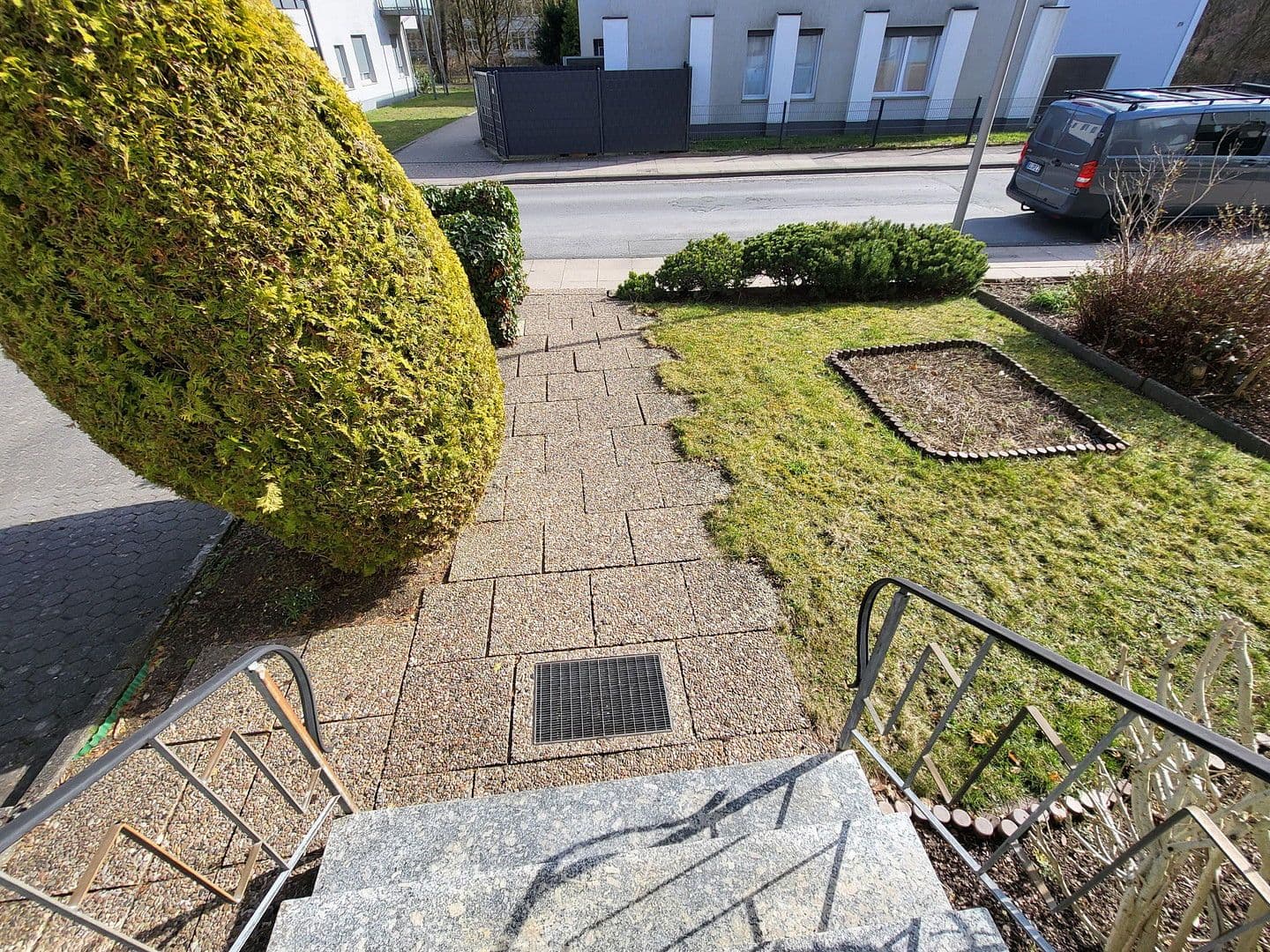 Prodej domu 180 m², pozemek 268 m², Fasanenstraße 31, Bielefeld, Severní Porýní-Vestfálsko Prodej domu 180 m², pozemek 268 m², Fasanenstraße 31, Bielefeld, Severní Porýní-Vestfálsko