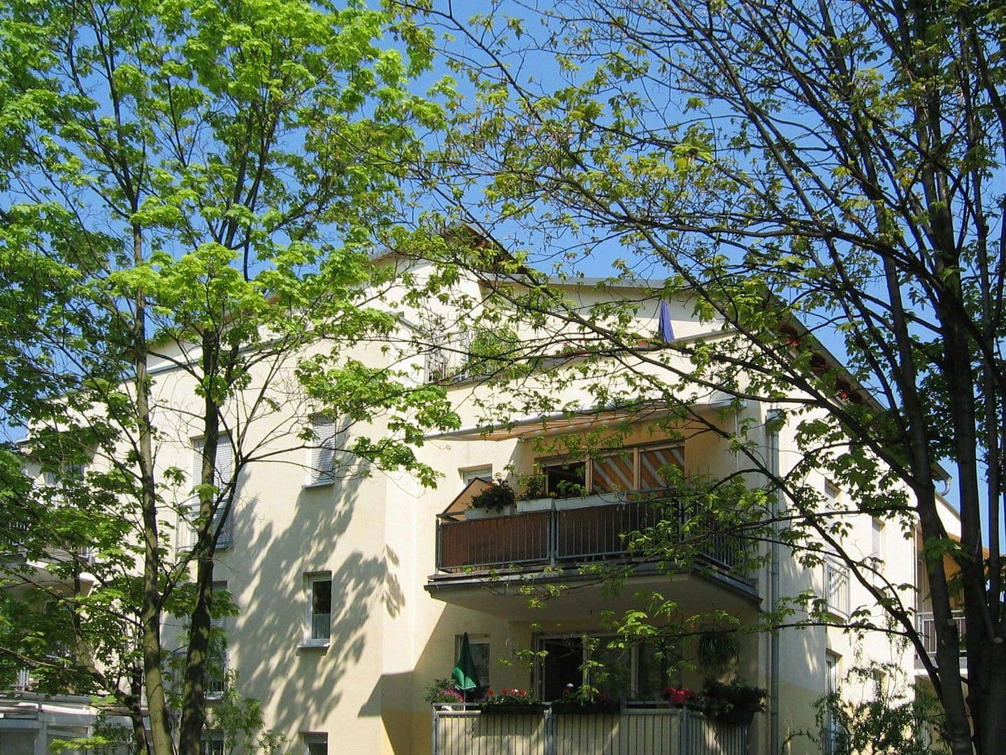 Prodej bytu 3+1 87 m², Wasastr. 63, Radebeul, Sasko Prodej bytu 3+1 87 m², Wasastr. 63, Radebeul, Sasko