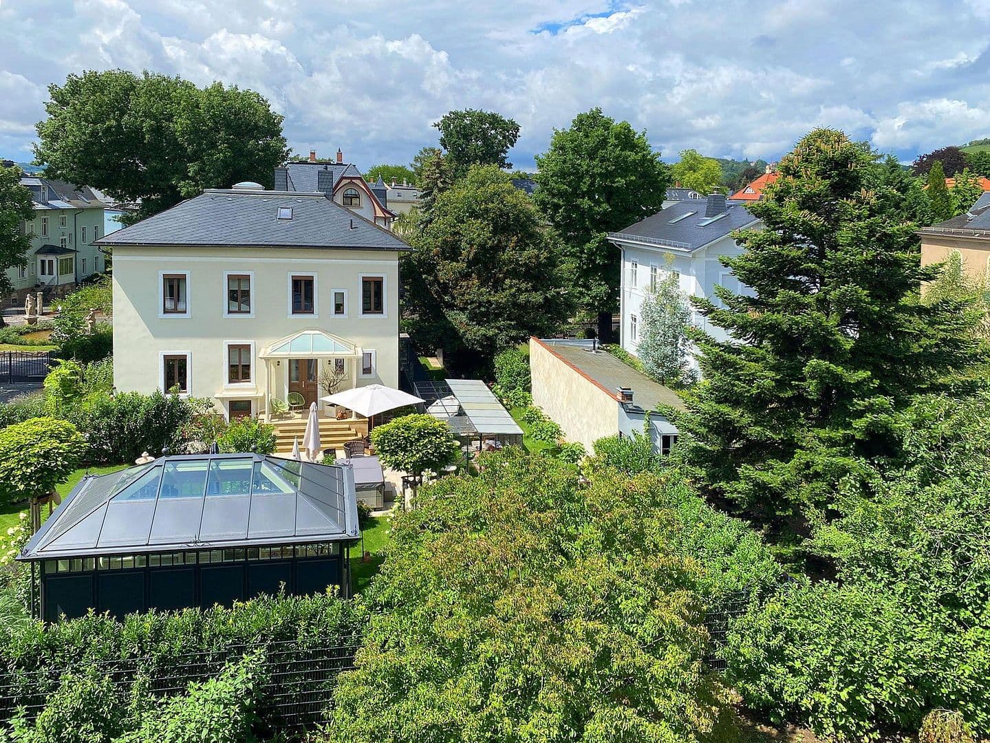 Prodej bytu 3+1 87 m², Wasastr. 63, Radebeul, Sasko Prodej bytu 3+1 87 m², Wasastr. 63, Radebeul, Sasko