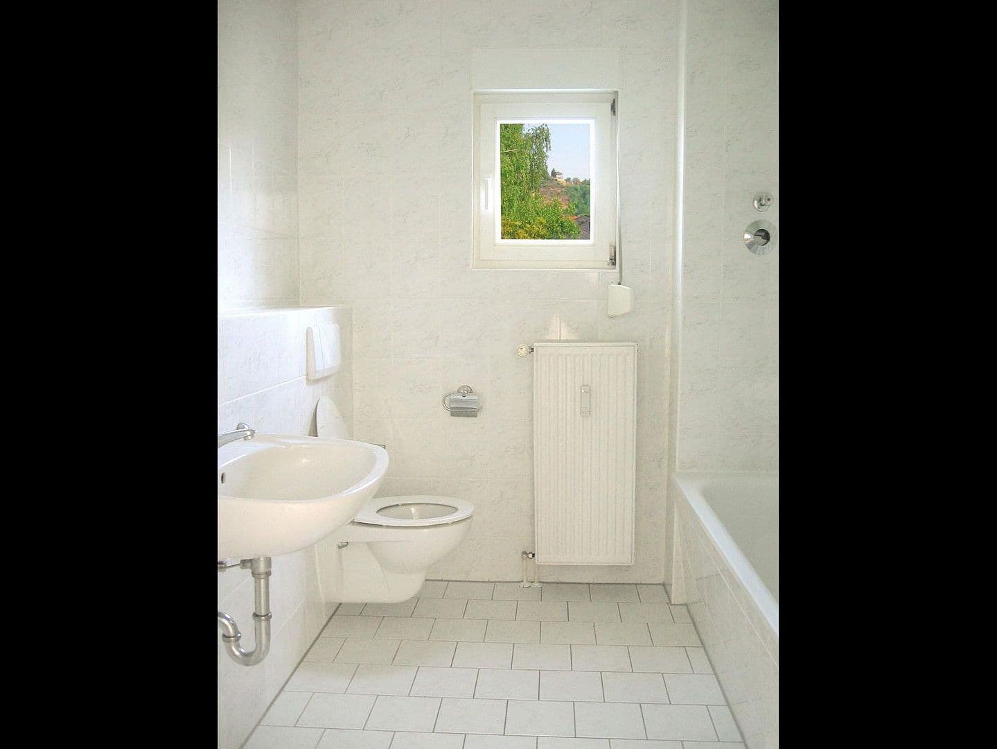 Prodej bytu 3+1 87 m², Wasastr. 63, Radebeul, Sasko Prodej bytu 3+1 87 m², Wasastr. 63, Radebeul, Sasko