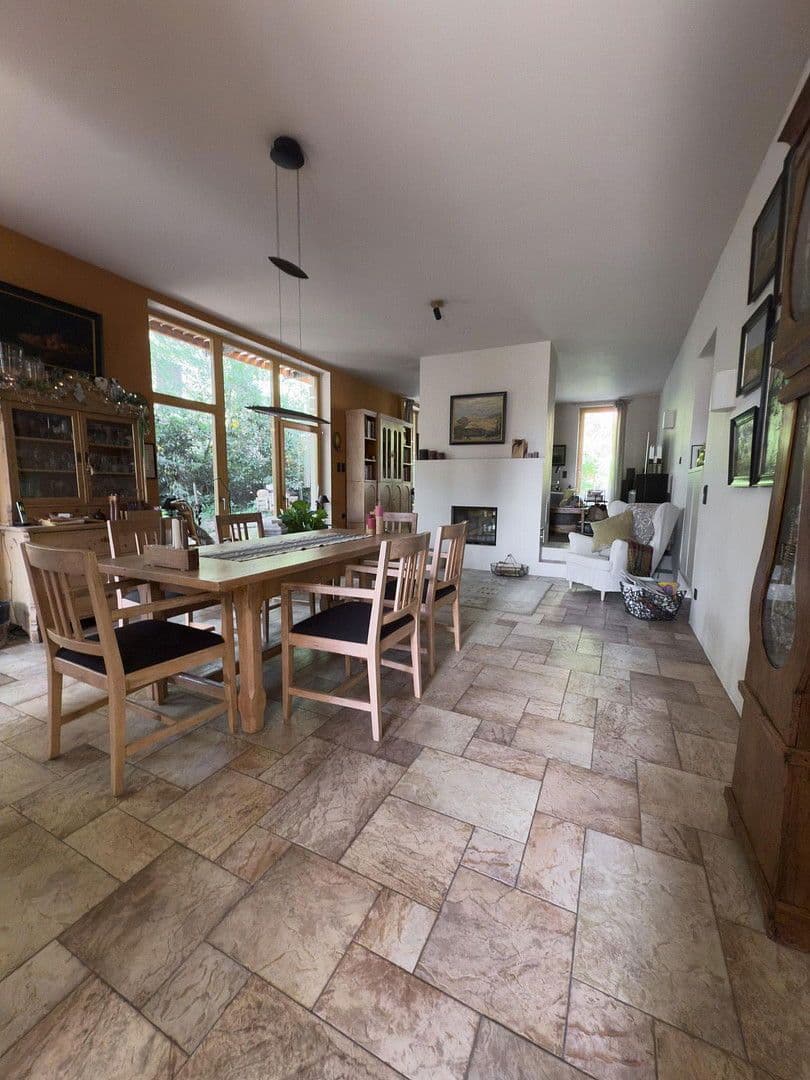 Prodej domu 200 m², pozemek 668 m², Berlin, Berlín Prodej domu 200 m², pozemek 668 m², Berlin, Berlín