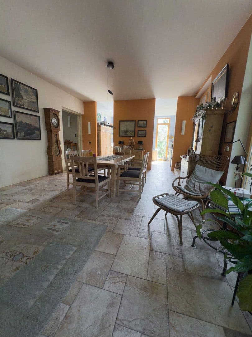 Prodej domu 200 m², pozemek 668 m², Berlin, Berlín Prodej domu 200 m², pozemek 668 m², Berlin, Berlín