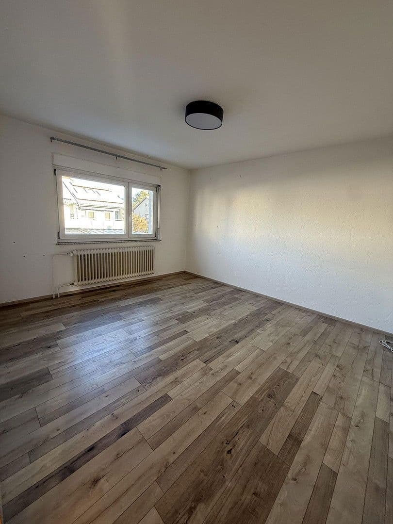 Pronájem bytu 2+kk 63 m², Friedrichshafen, Bádensko-Württembersko Pronájem bytu 2+kk 63 m², Friedrichshafen, Bádensko-Württembersko