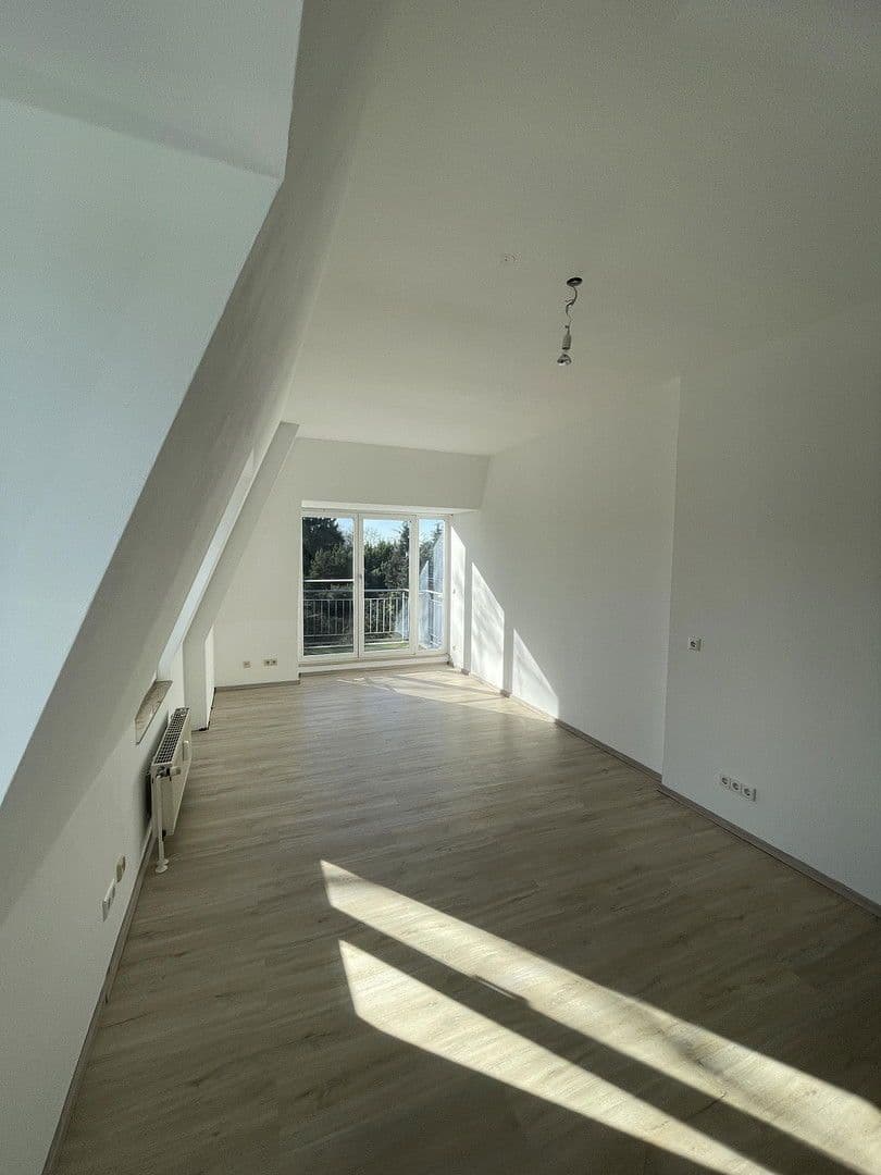 Prodej bytu 2+kk 67 m², Kleinziethener Straße, 220, Blankenfelde-Mahlow, Braniborsko Prodej bytu 2+kk 67 m², Kleinziethener Straße, 220, Blankenfelde-Mahlow, Braniborsko