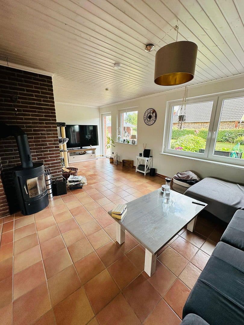 Prodej domu 166 m², pozemek 962 m², Langenhorn, Šlesvicko-Holštýnsko Prodej domu 166 m², pozemek 962 m², Langenhorn, Šlesvicko-Holštýnsko