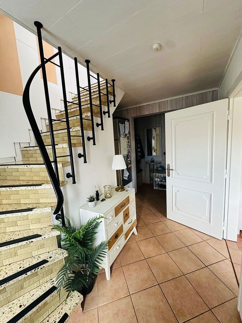 Prodej domu 166 m², pozemek 962 m², Langenhorn, Šlesvicko-Holštýnsko Prodej domu 166 m², pozemek 962 m², Langenhorn, Šlesvicko-Holštýnsko