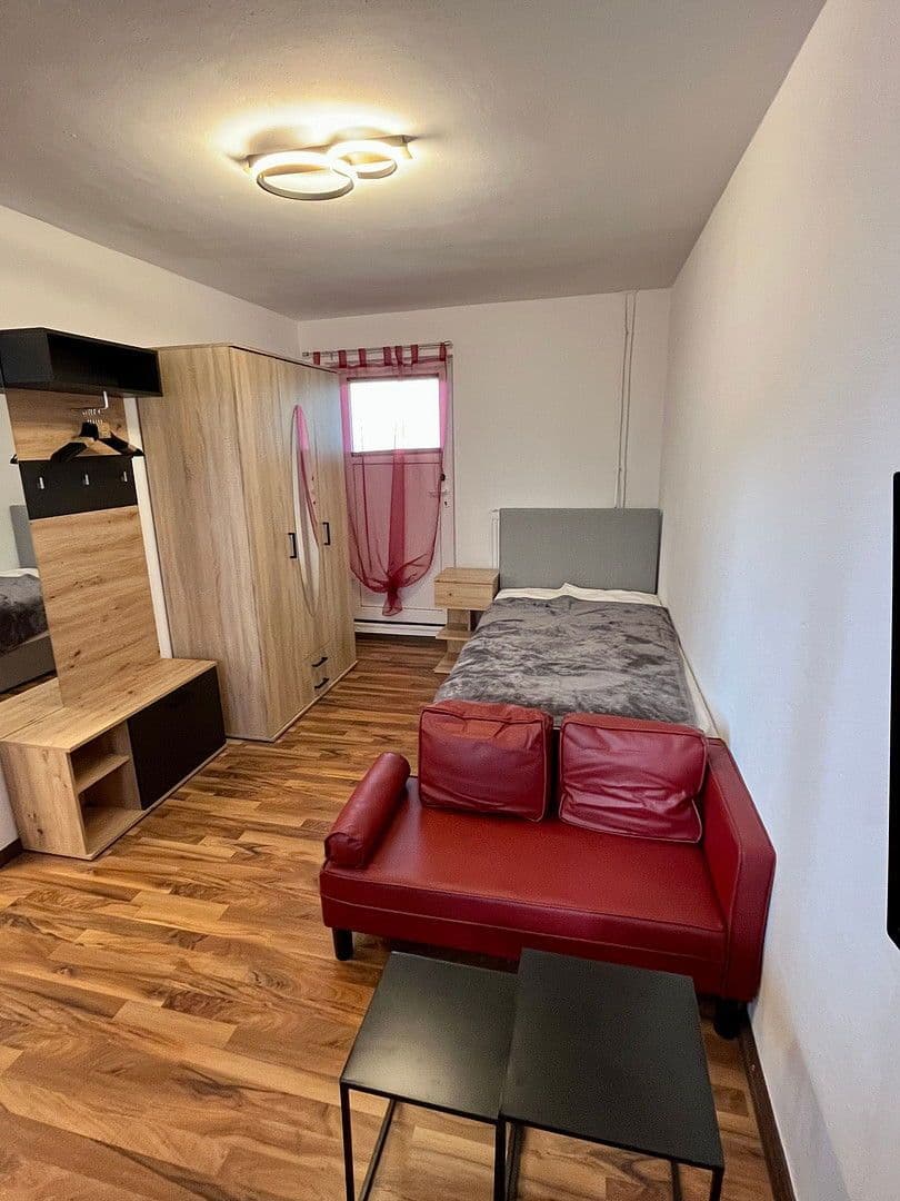 Pronájem bytu 1+1 25 m², Frankfurt, Hessen Pronájem bytu 1+1 25 m², Frankfurt, Hessen