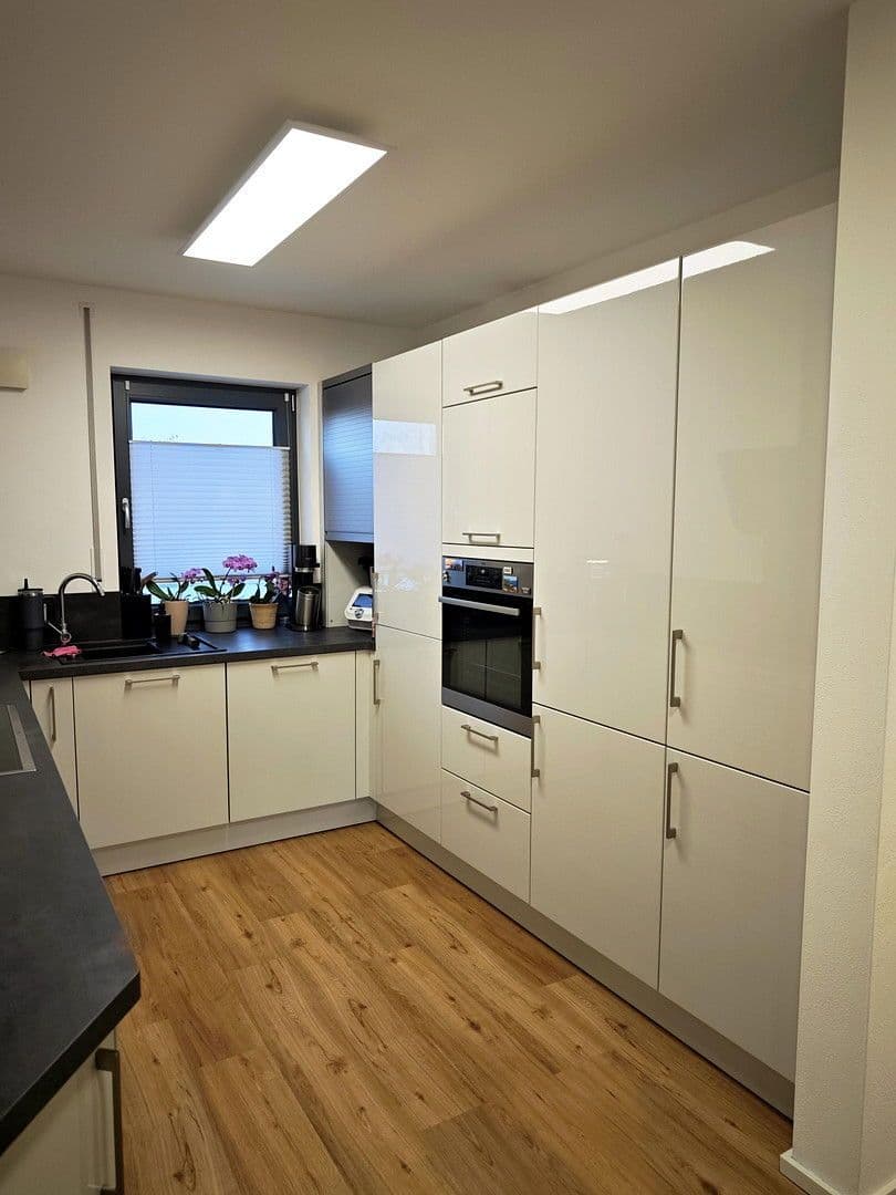 Prodej bytu 2+1 73 m², Lenting, Bavorsko Prodej bytu 2+1 73 m², Lenting, Bavorsko