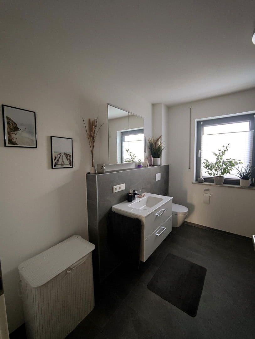 Prodej bytu 2+1 73 m², Lenting, Bavorsko Prodej bytu 2+1 73 m², Lenting, Bavorsko