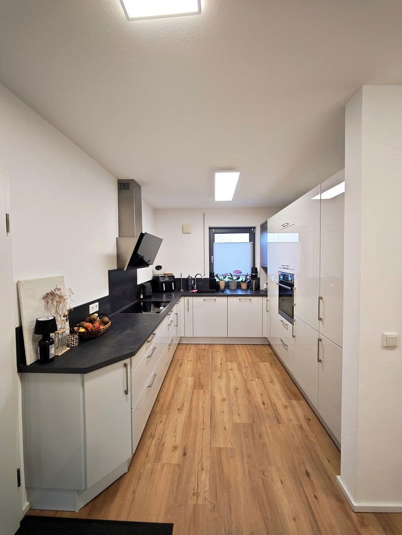 Prodej bytu 2+1 73 m², Lenting, Bavorsko Prodej bytu 2+1 73 m², Lenting, Bavorsko