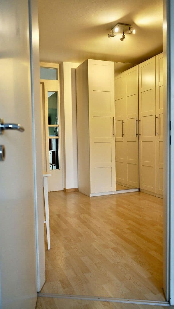 Pronájem bytu 2+1 63 m², Paula-Ludwig-Weg, München, Bavorsko Pronájem bytu 2+1 63 m², Paula-Ludwig-Weg, München, Bavorsko